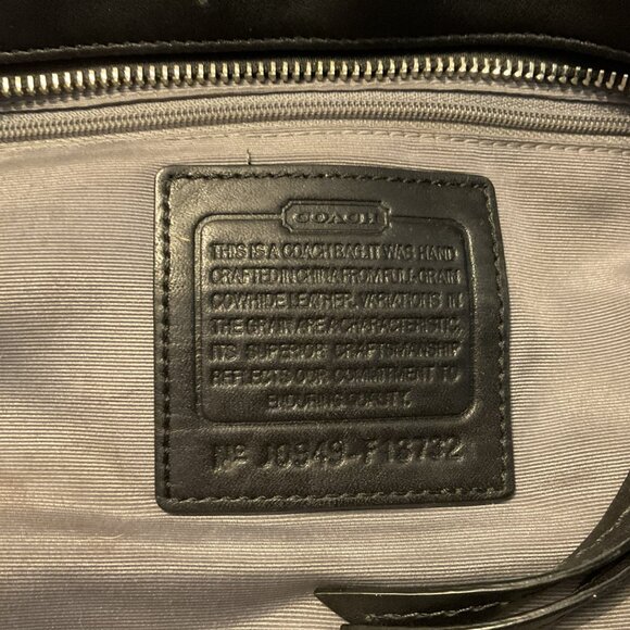 COACH Shoulder Bag - NoJ0949-F13732 - Picture 9 of 9